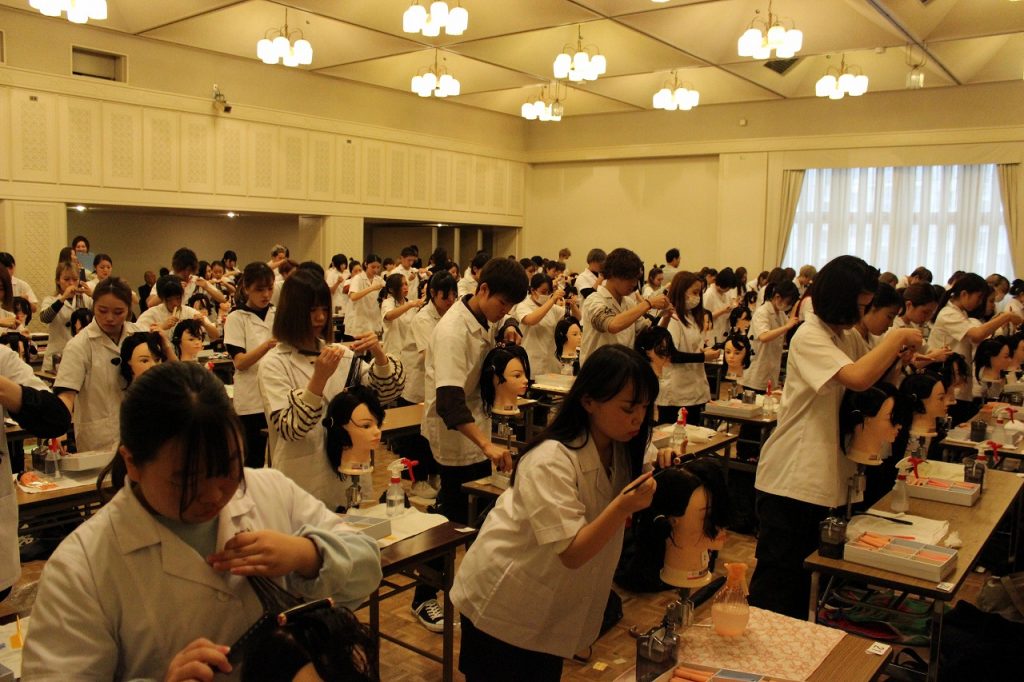 Kbcニュース 専門学校 倉敷ビューティーカレッジ 美容 ネイル メイク フェイシャルエステ 岡山県倉敷市 Kbcニュース 専門学校 倉敷ビューティーカレッジ 美容 ネイル メイク フェイシャルエステ 岡山県倉敷市